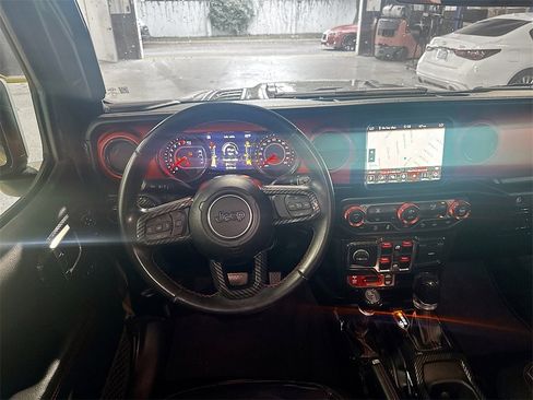 Used 2020 Jeep Gladiator Rubicon image 22