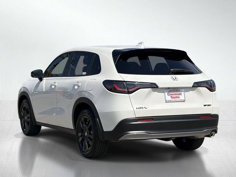 Used 2026 Honda HR-V Sport image 4