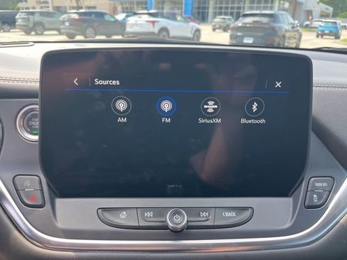 Used 2025 Chevrolet Blazer LT FWD image 24