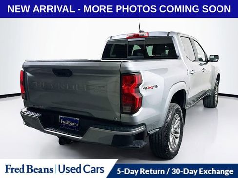 Used 2023 Chevrolet Colorado LT w/ LT Convenience Package II AWD/4WD image 10
