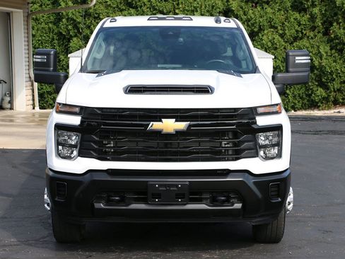 Used 2025 Chevrolet Silverado 3500 W/T w/ WT Convenience Package AWD/4WD image 8