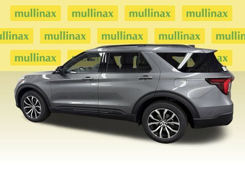 New 2026 Ford Explorer ST-Line image 11