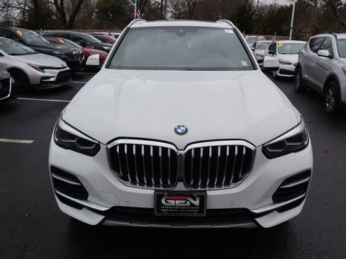 Used 2023 BMW X5 xDrive40i w/ Premium Package AWD/4WD image 3
