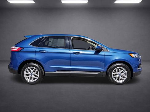 Used 2021 Ford Edge SEL image 3