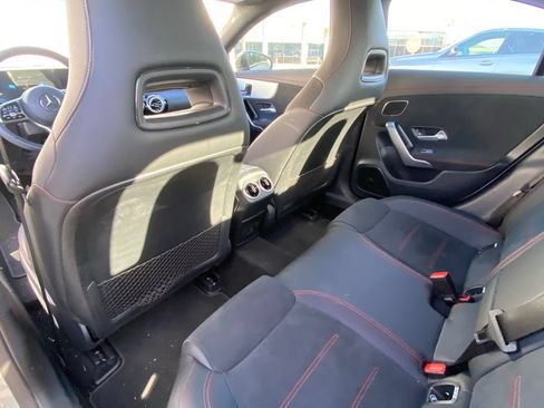 Used 2023 Mercedes-Benz CLA 250 4MATIC image 13
