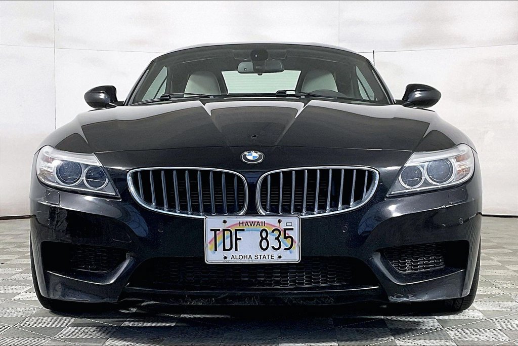 Used 2016 BMW Z4 sDrive28i RWD image 2