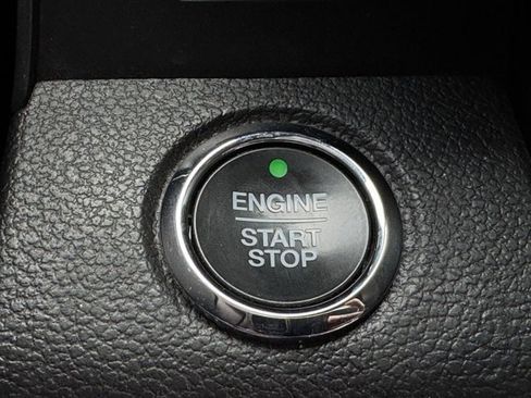 Used 2020 Ford Expedition XLT w/ Equipment Group 202A image 20