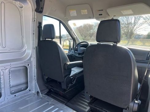 Used 2023 Ford Transit 350 Medium Roof image 32