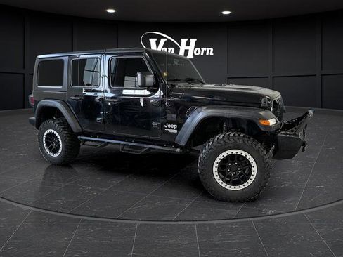 Used 2019 Jeep Wrangler Unlimited Sport S AWD/4WD image 38