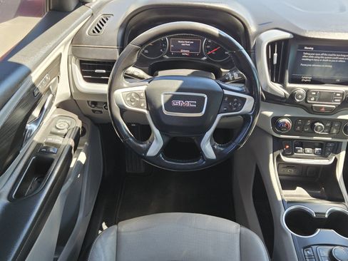 Used 2021 GMC Terrain SLT image 6