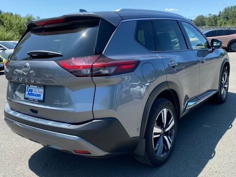 Certified 2023 Nissan Rogue SL w/ SL Premium Package image 5