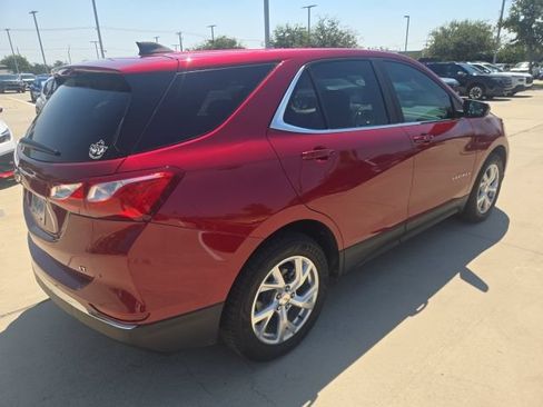 Used 2021 Chevrolet Equinox LT FWD image 3