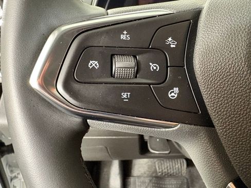 Used 2026 Chevrolet Trax ACTIV w/ Sunroof Package image 23