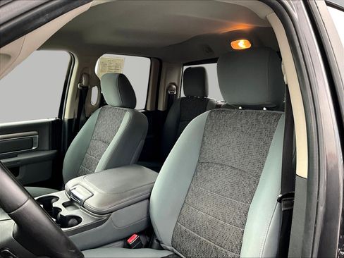 Used 2018 RAM 1500 Big Horn AWD/4WD image 20