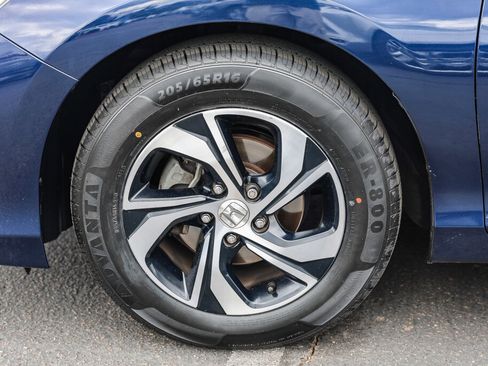 Used 2016 Honda Accord LX image 29