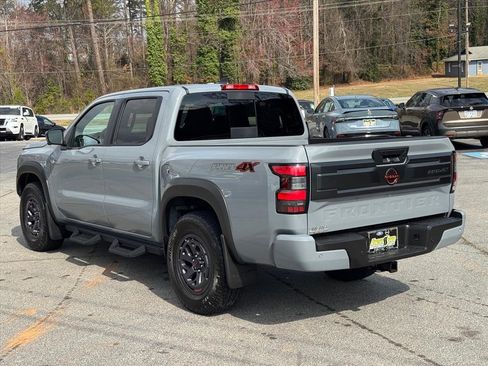 Certified 2025 Nissan Frontier PRO-4X w/ Pro Convenience Package image 5