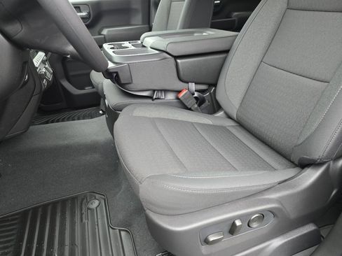 New 2026 Chevrolet Silverado 2500 Custom w/ Custom Convenience Package image 14