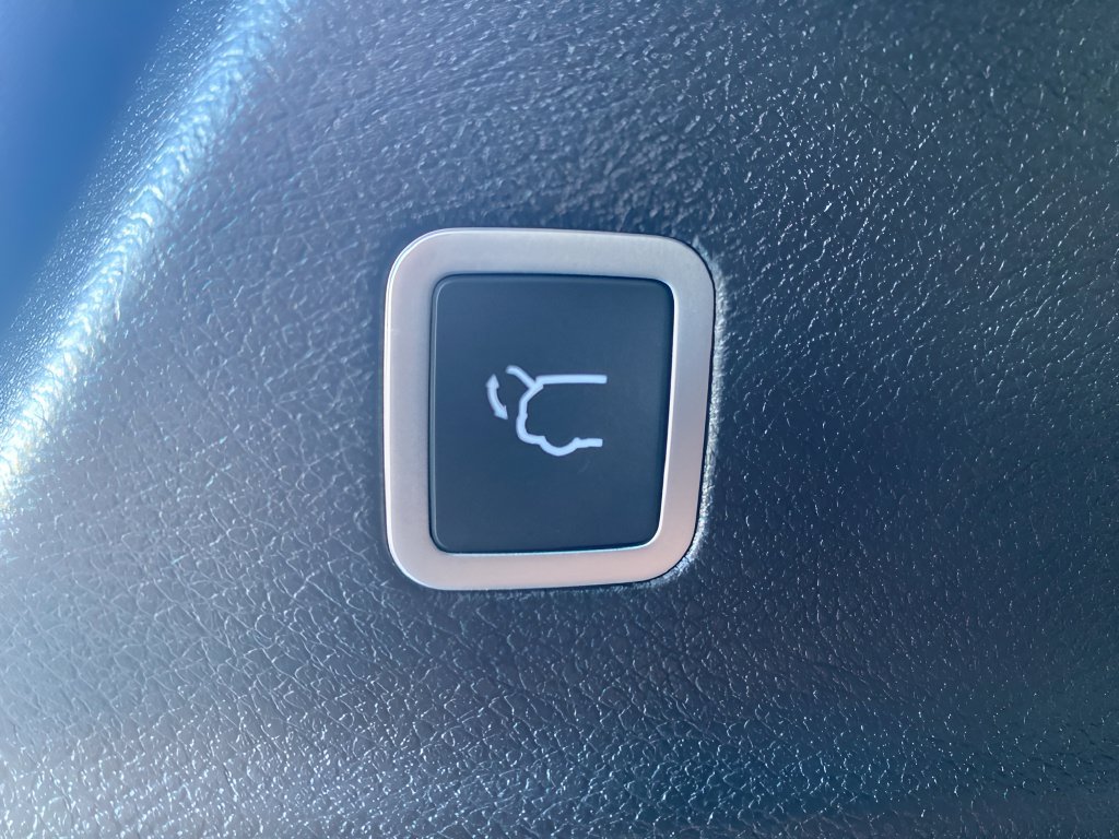 Used 2026 Chrysler Pacifica Select FWD image 34