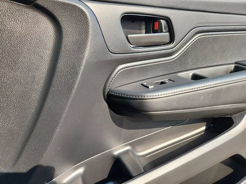 Used 2025 Honda Odyssey EX-L image 14