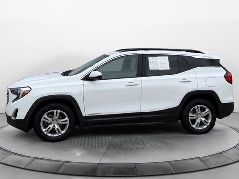 Used 2021 GMC Terrain SLE w/ Driver Convenience Package image 6