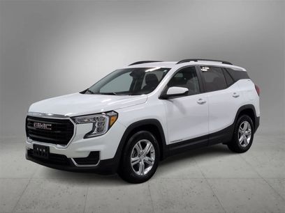 Used 2022 GMC Terrain SLE w/ Driver Convenience Package