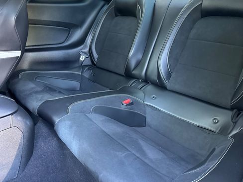Used 2021 Ford Mustang Shelby GT500 w/ Technology Package RWD image 27