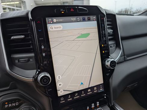 New 2026 RAM 1500 4x4 Crew Cab image 30