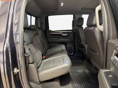 Used 2022 Chevrolet Silverado 1500 LT Trail Boss w/ LT Trail Boss Premium Package AWD/4WD image 21