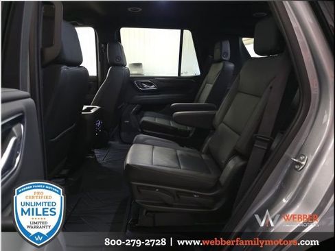 Used 2024 Chevrolet Tahoe Z71 w/ Luxury Package image 21