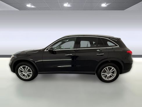 Certified 2023 Mercedes-Benz GLC 300 4MATIC image 2