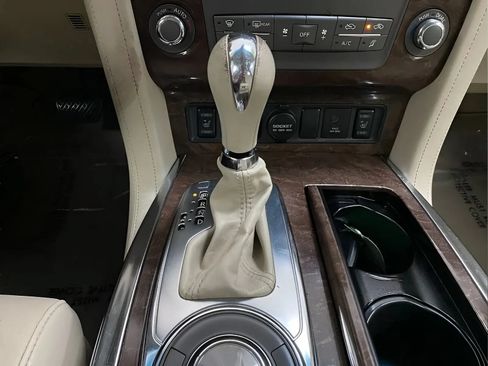 Used 2015 INFINITI QX80 2WD image 21