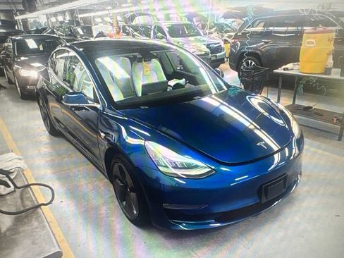 Used 2019 Tesla Model 3 Long Range AWD/4WD image 4
