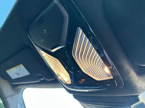 Used 2025 BMW X6 M Competition w/ Executive Package image 32