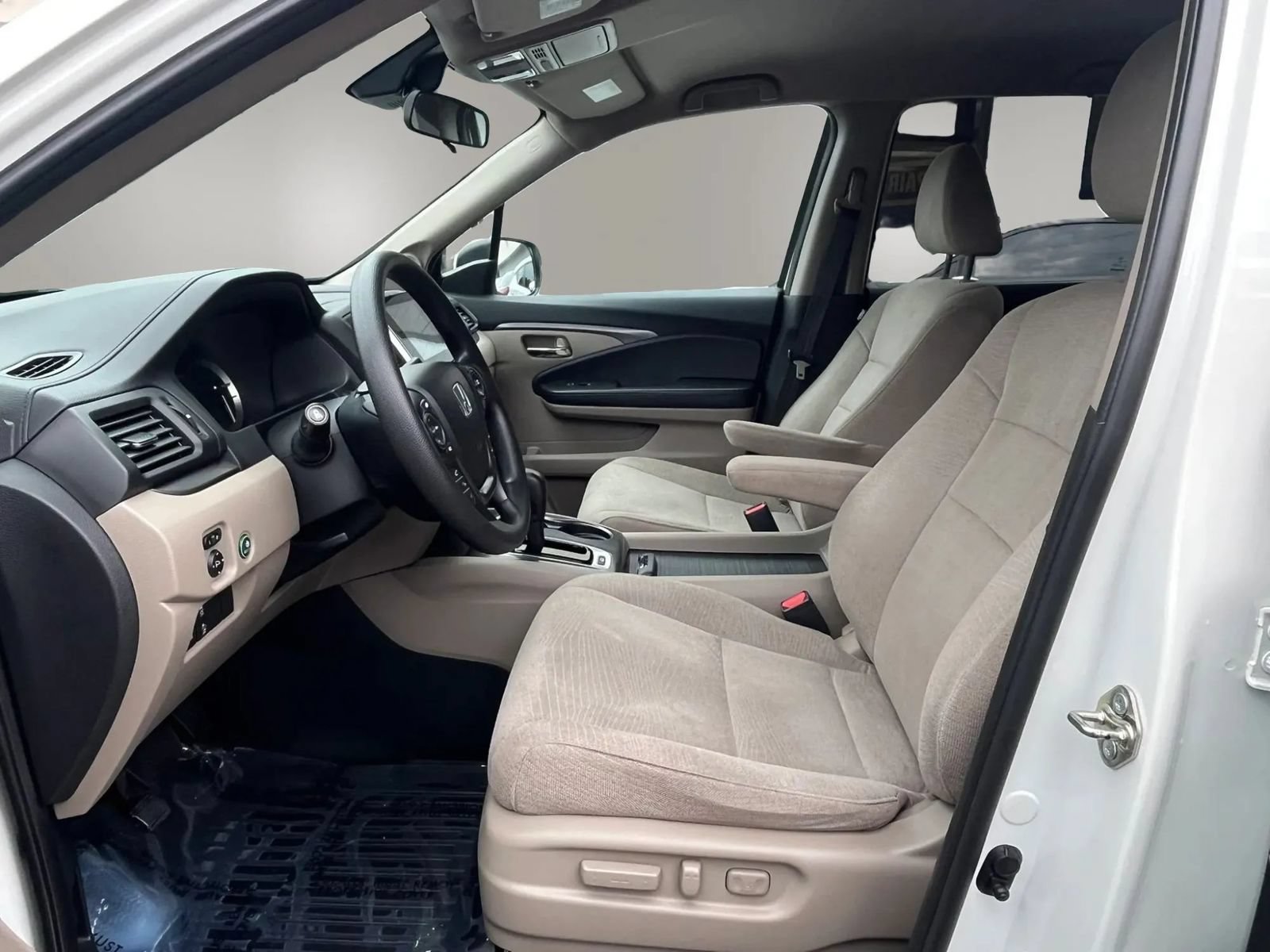 Used 2016 Honda Pilot EX image 12
