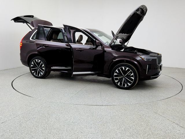 New 2026 Volvo XC90 T8 Ultra w/ Protection Package Premier AWD/4WD image 10