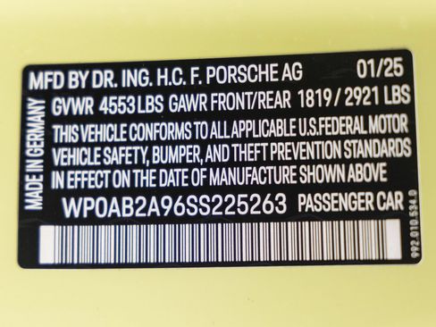 Certified 2025 Porsche 911 Carrera 4 GTS AWD/4WD image 34