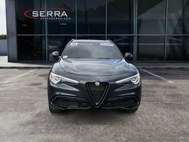 Used 2023 Alfa Romeo Stelvio Ti AWD/4WD image 8