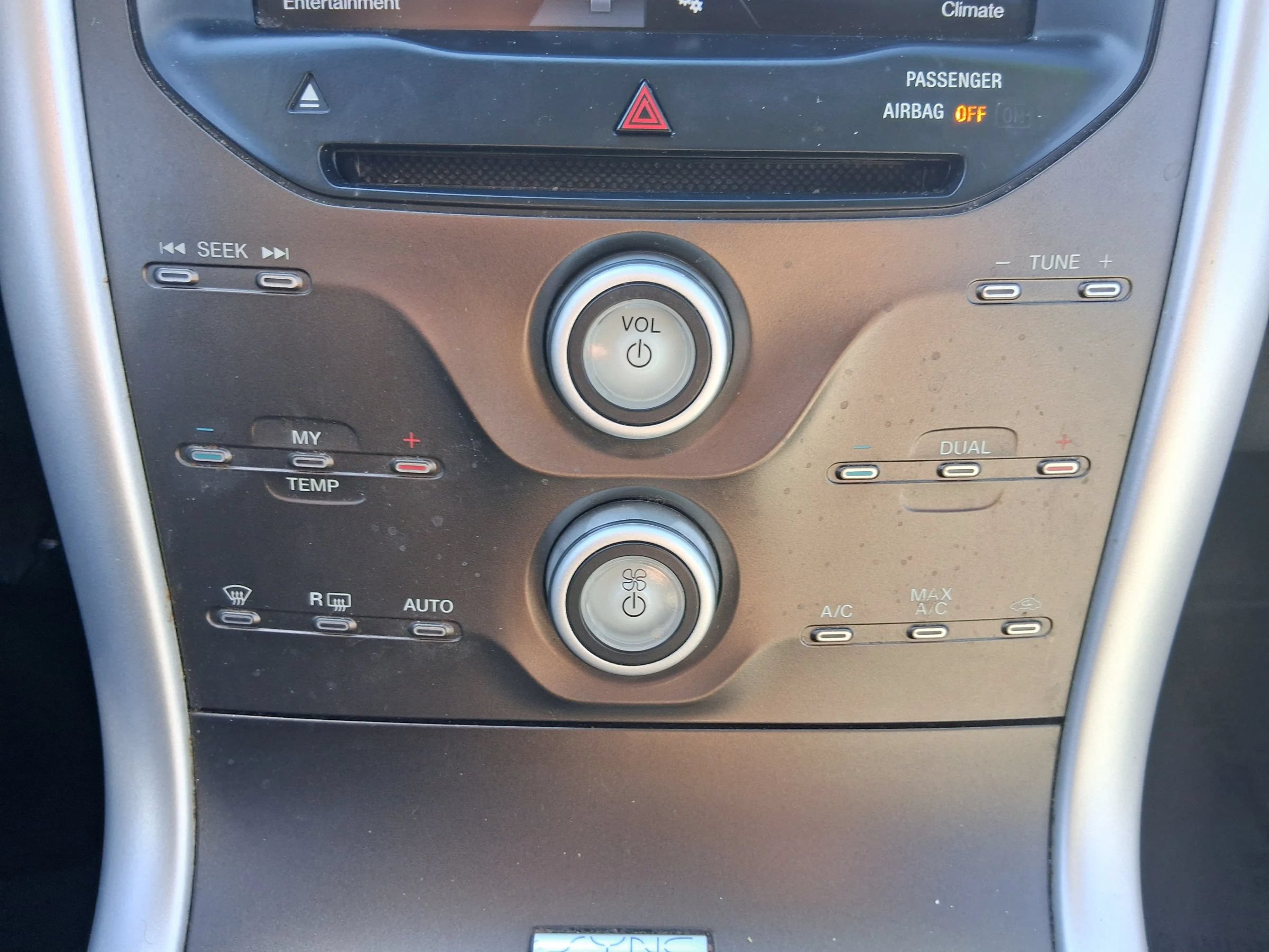 Used 2014 Ford Edge SEL w/ Equipment Group 205A FWD image 19