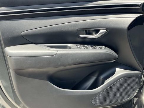Certified 2022 Hyundai Tucson SEL FWD image 23