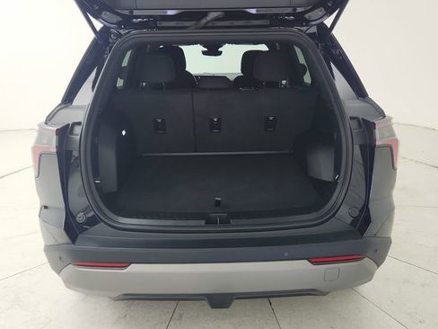 Used 2025 Chevrolet Equinox LT w/ Safety and Technology Package image 35