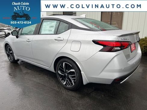 New 2025 Nissan Versa SR w/ Trunk Package image 9