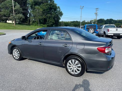 Used 2013 Toyota Corolla LE FWD image 20