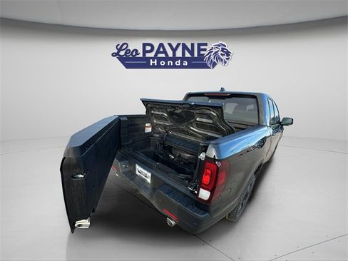 New 2026 Honda Ridgeline Black Edition image 11