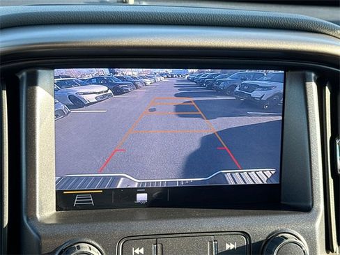 Used 2022 Chevrolet Colorado Z71 image 35