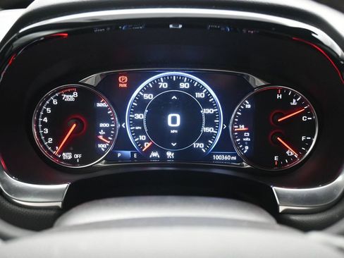 Used 2023 Chevrolet Traverse Premier w/ Redline Edition FWD image 15