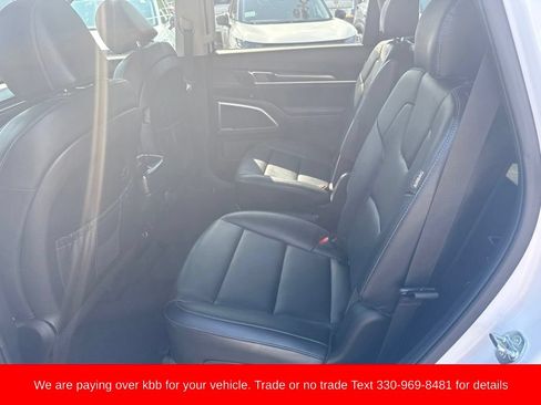 Used 2024 Kia Telluride S w/ S Sunroof Package AWD/4WD image 10