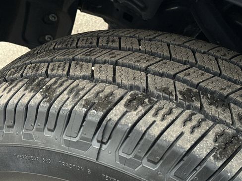 Used 2022 RAM 1500 Big Horn AWD/4WD image 11
