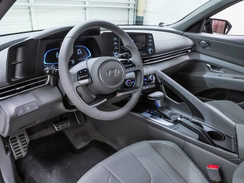 Certified 2026 Hyundai Elantra Sport FWD image 2