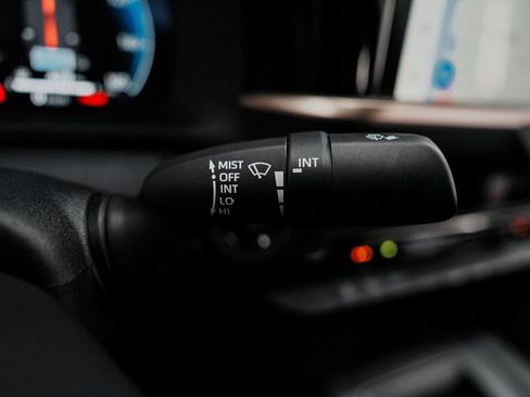 Used 2023 Toyota Crown XLE image 25