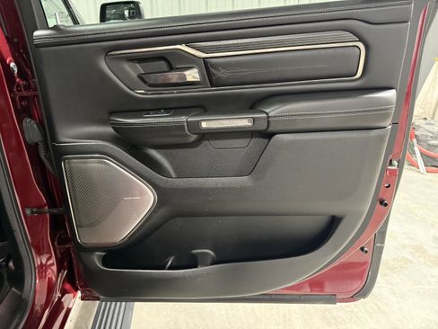Used 2020 RAM 1500 Limited image 8